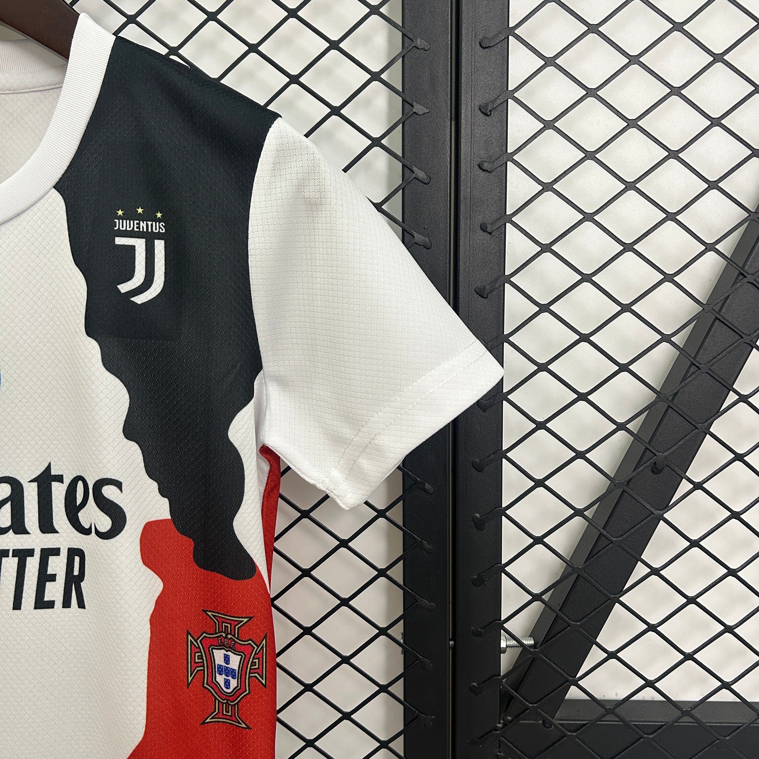 Kit Enfant Édition Spéciale Ronaldo CR7