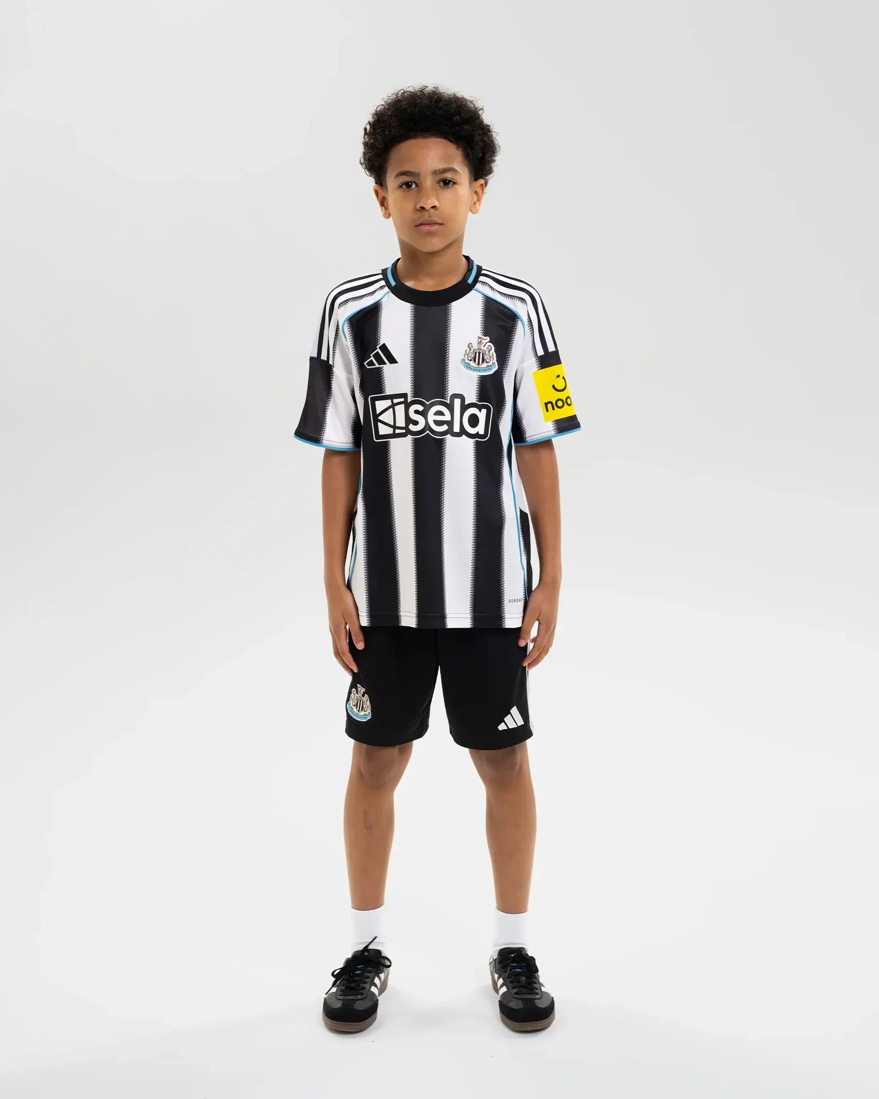 Newcastle Home Kids Kit 2025/26