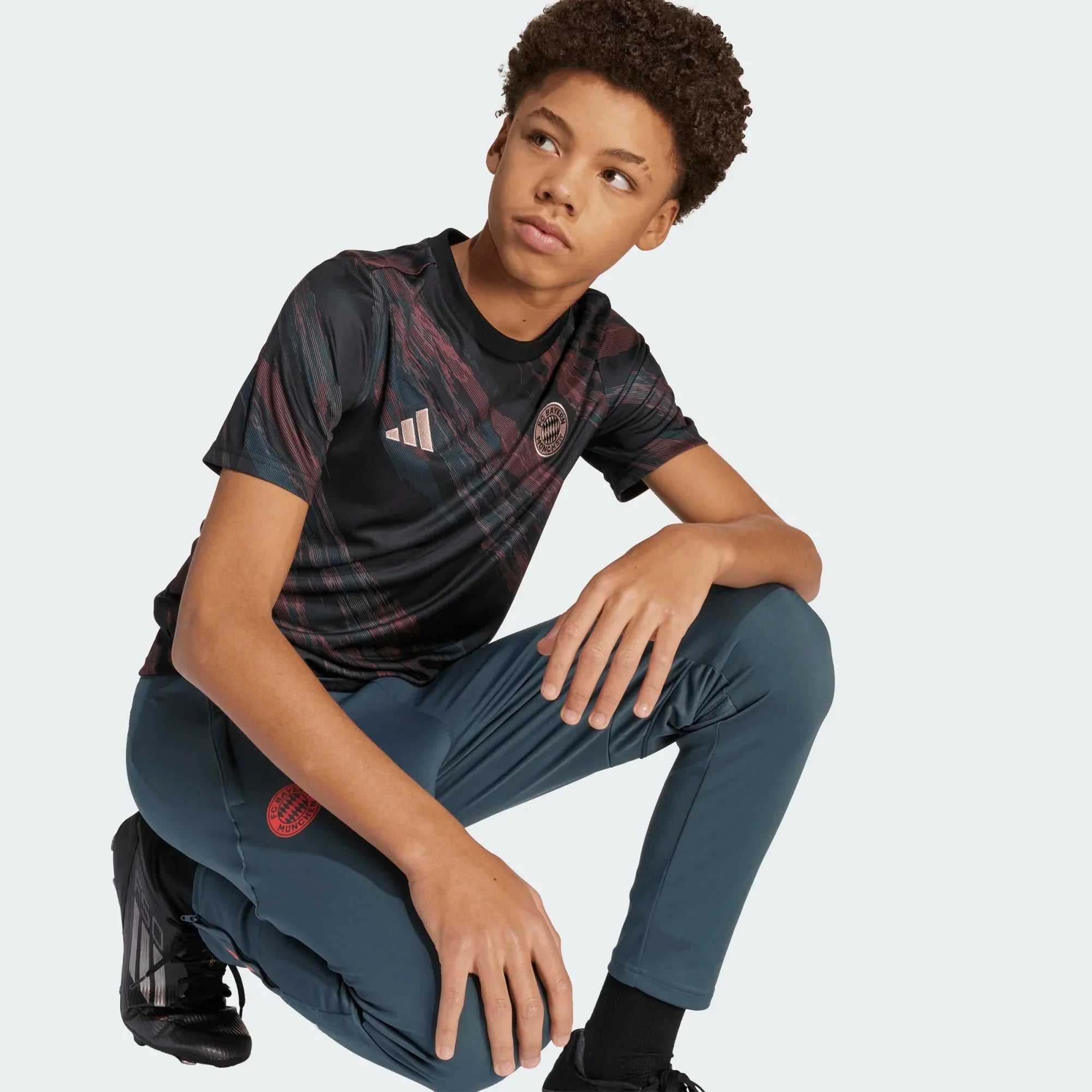 Bayern Munich 2025-26 Youth Pre-Match Soccer Jersey