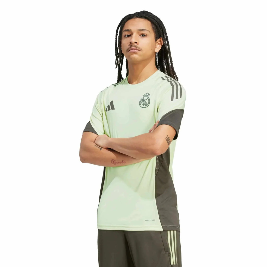 Real Madrid 2025-26 Men's Training Soccer Jersey