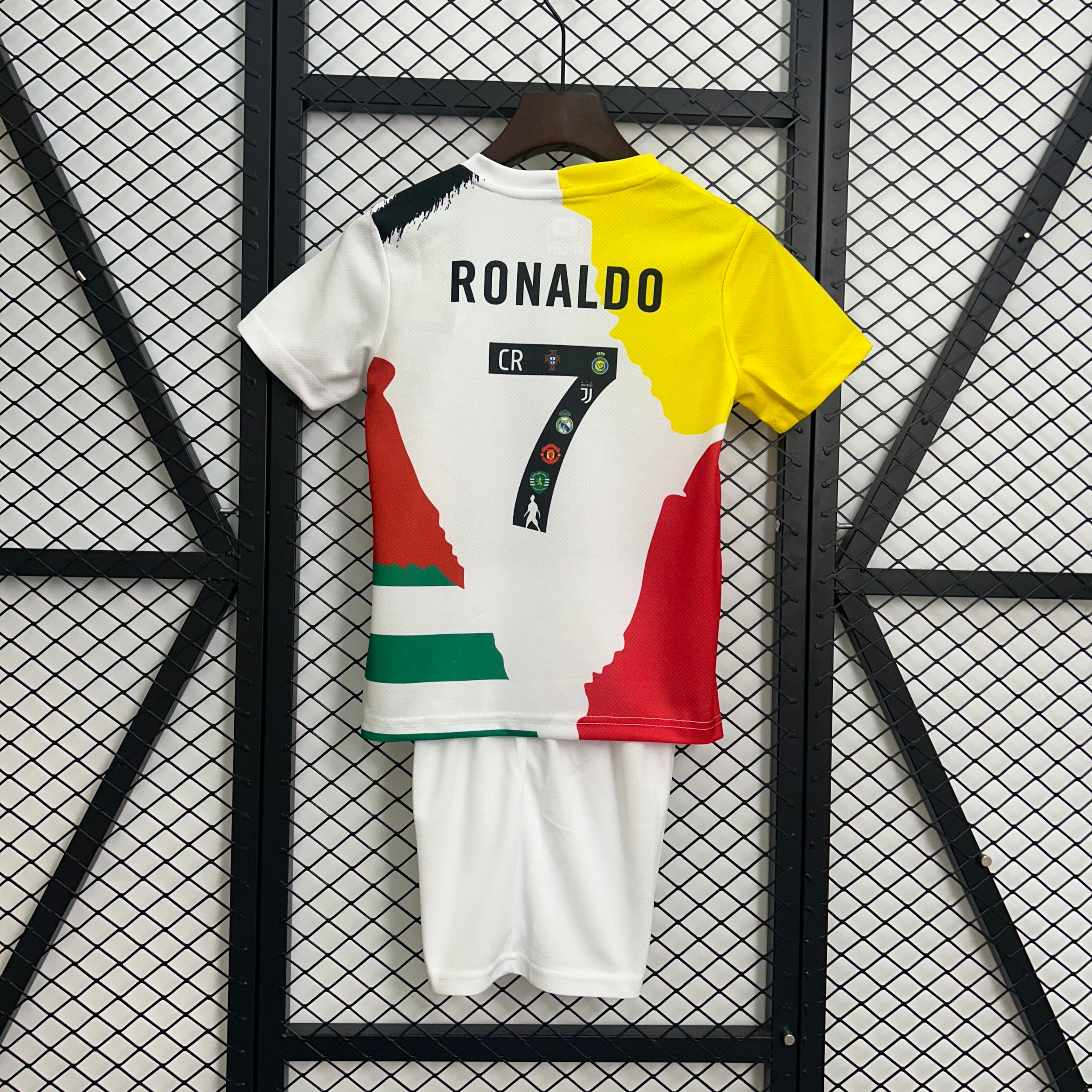 Kit Enfant Édition Spéciale Ronaldo CR7