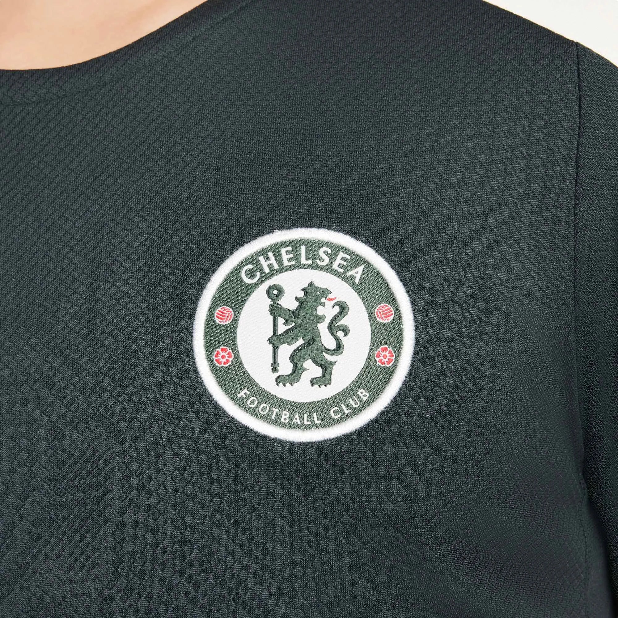 Chelsea 2025-2026 Youth Dri-Fit Strike Top