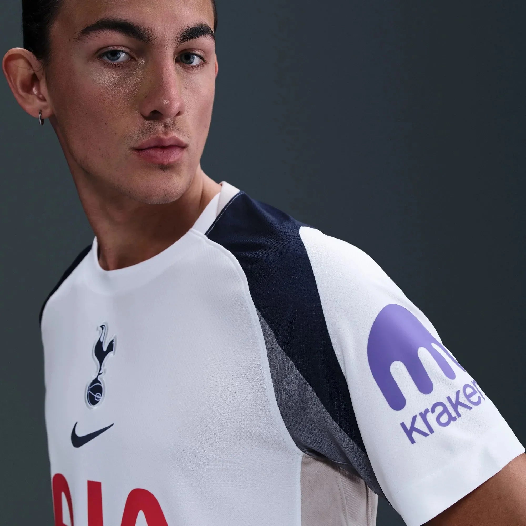 Tottenham 2025-26 Men's Stadium Home Soccer Jersey