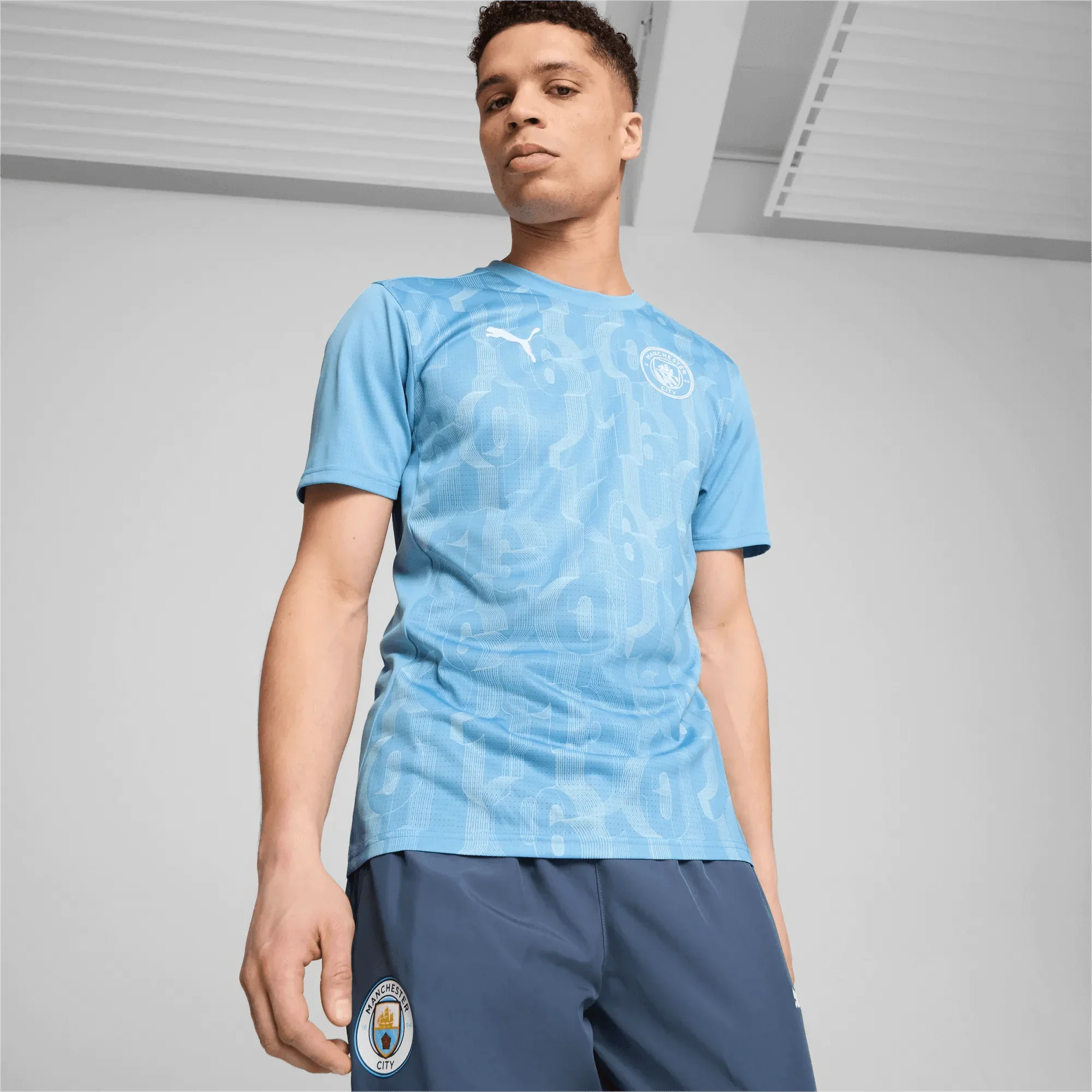 Manchester City 2024-25 Men's Pre-Match Jersey
