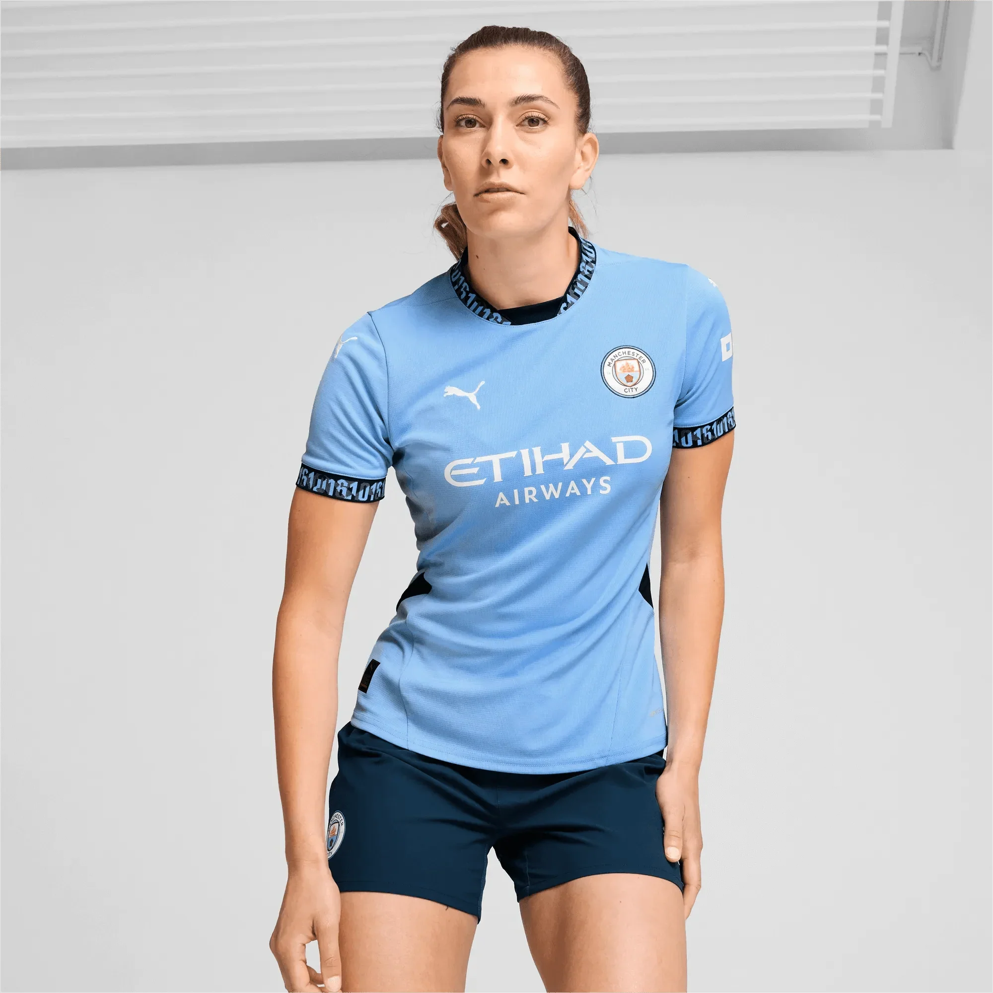 Manchester City 2024-25 Women's Stadium Home Jersey